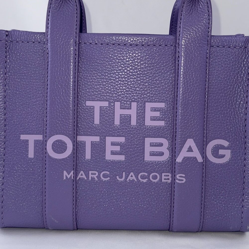 NWT MARC JACOBS TOTE small AUTHENTIC lavender color - Picture 3 of 6